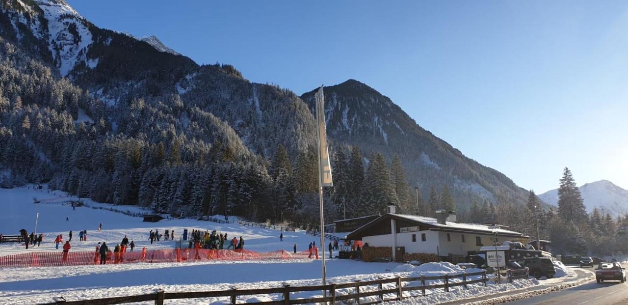 Apartment Jasmin Neustift im Stubaital Exteriör bild