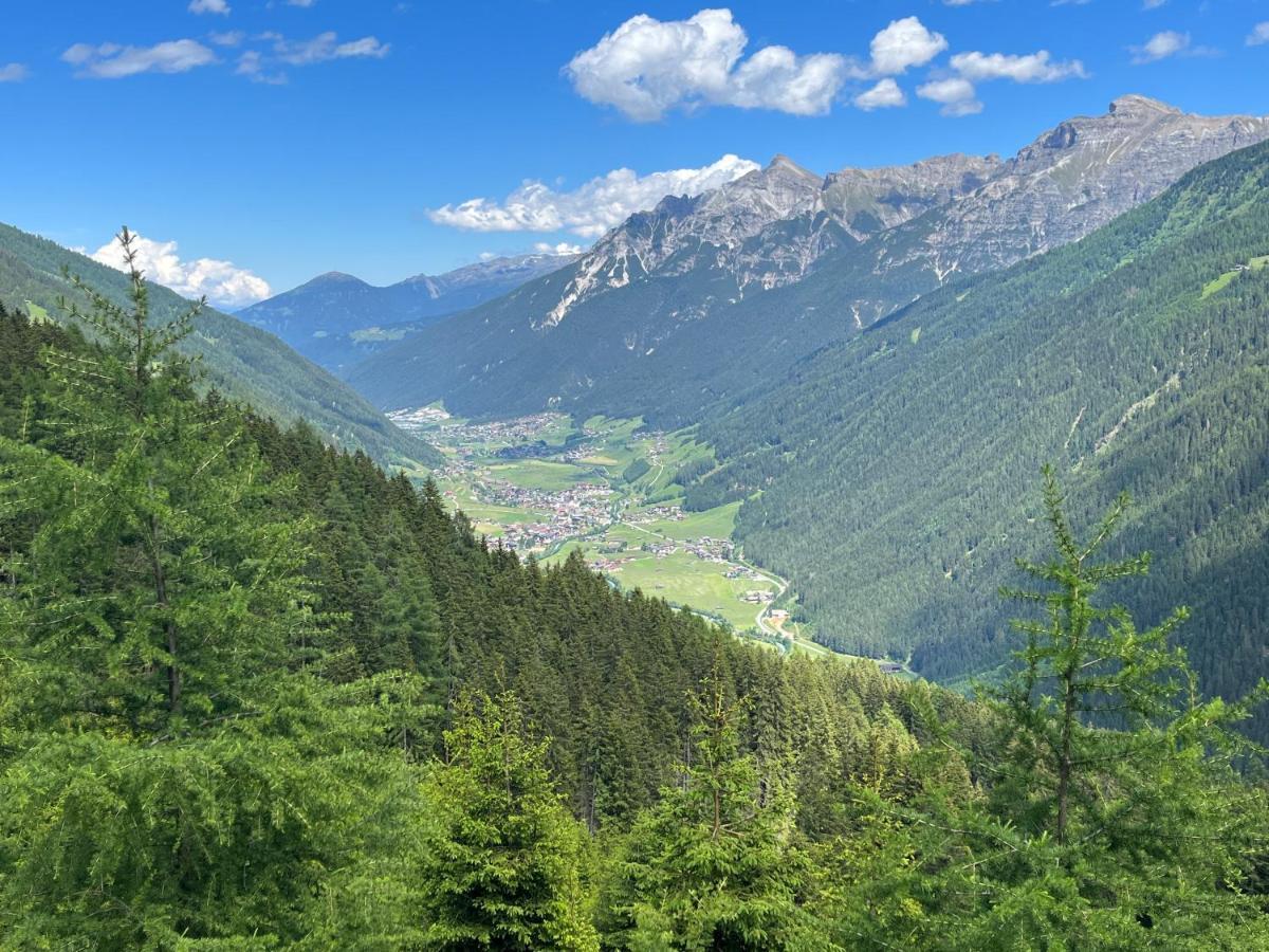 Apartment Jasmin Neustift im Stubaital Exteriör bild