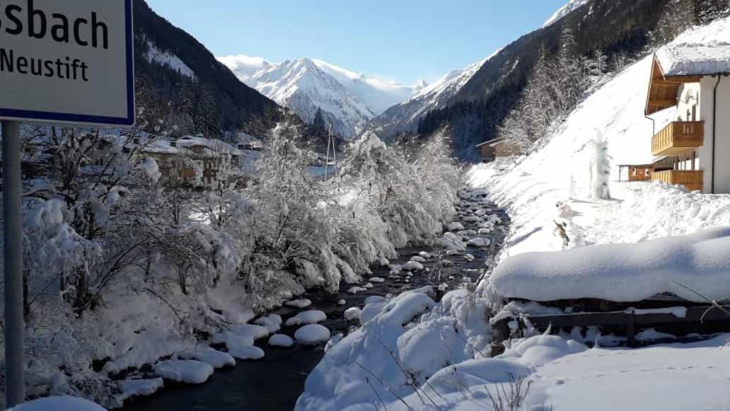 Apartment Jasmin Neustift im Stubaital Exteriör bild